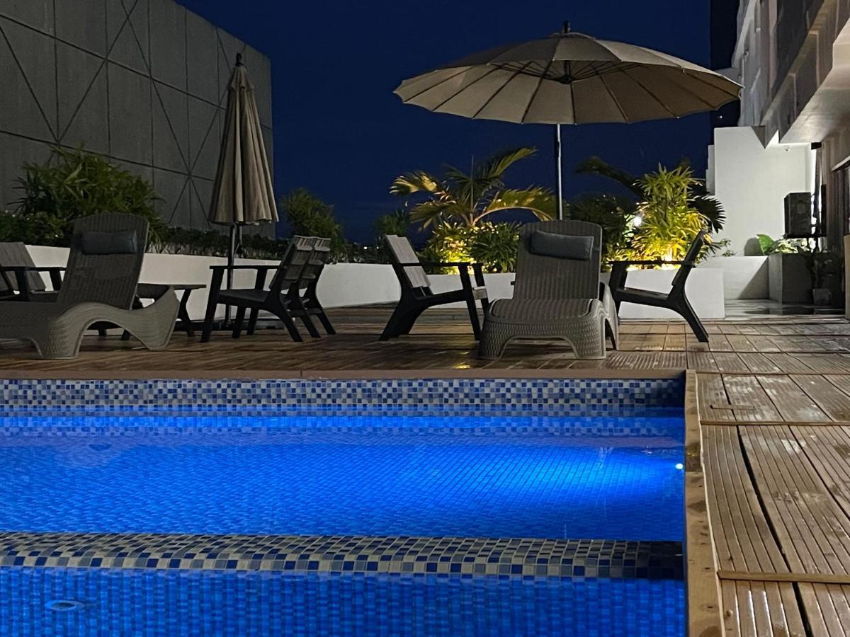 Inspiria Lejlighedshotel Davao City Eksteriør billede